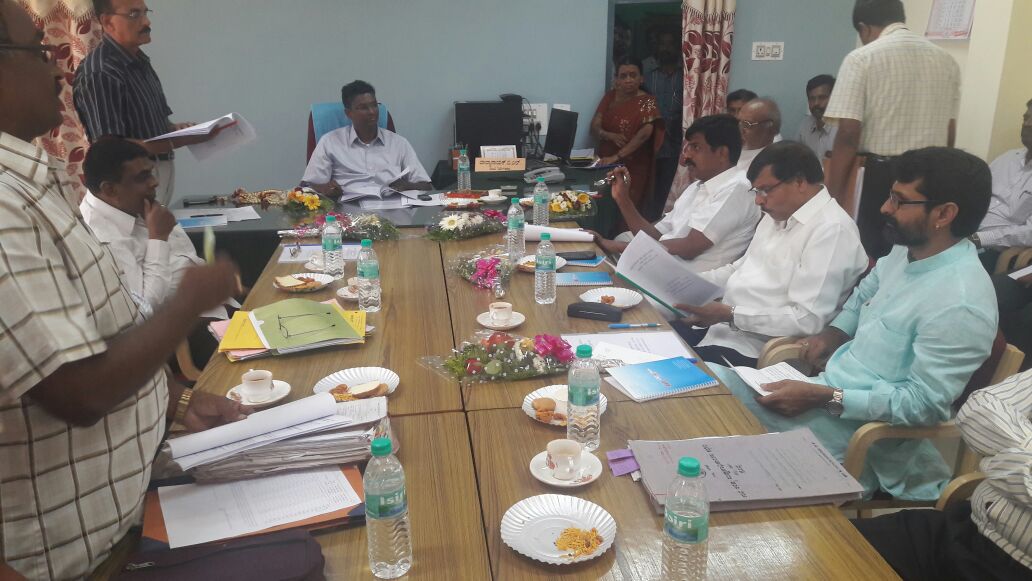 ಜಿಲ್ಲೆಯಲ್ಲಿ ಕೆಗಾರಿಕೆಗಳಅಭಿವೃದ್ಧಿ ಗೆ ನೀಲ ನಕ್ಷೆ ತಯಾರಿಸಿ: ಸಚಿವ ಜಾರಕಿಹೊಳಿ